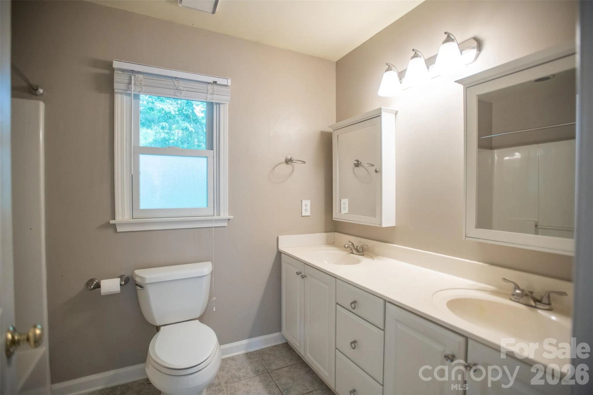 1002 Windsor Drive - Photo 39