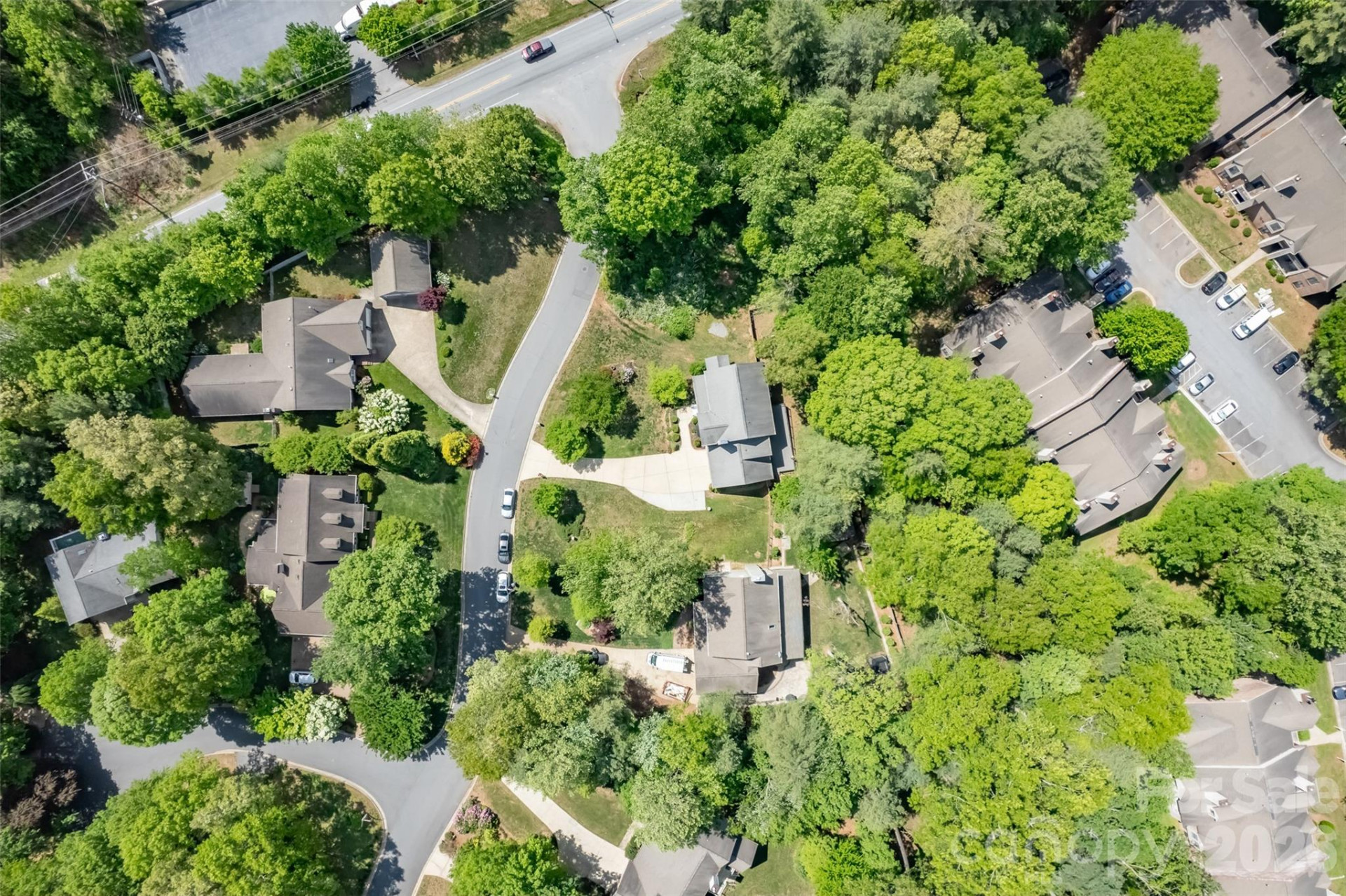 1002 Windsor Drive - Photo 43