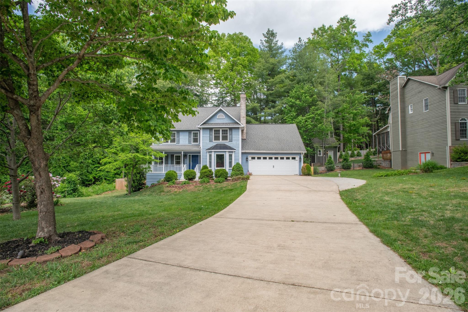 1002 Windsor Drive - Photo 6