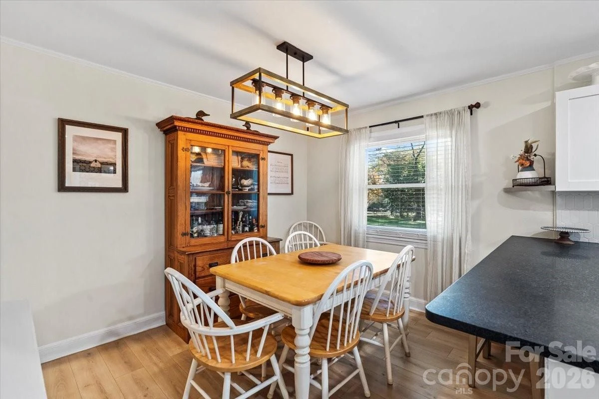 733 Norwood Avenue - Photo 12