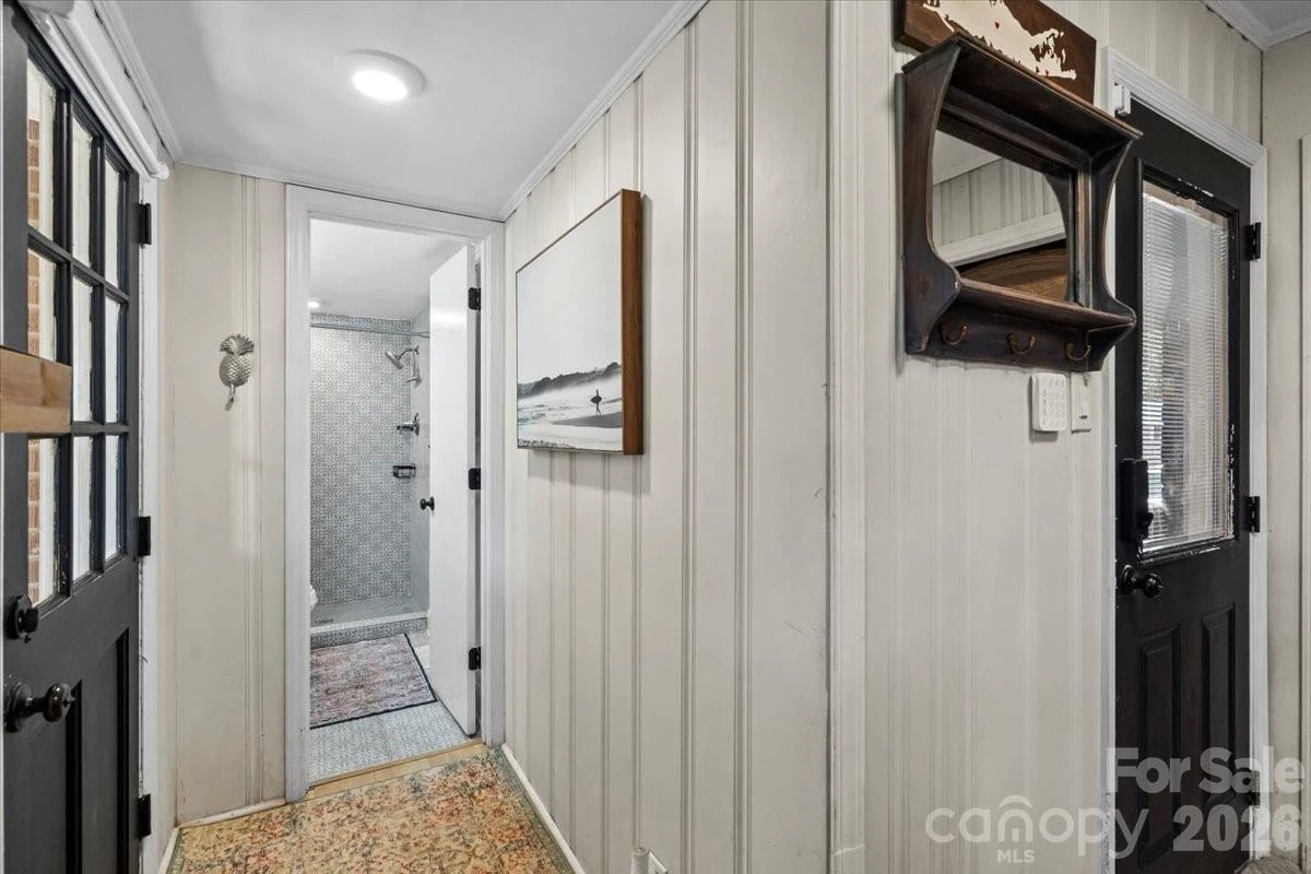 733 Norwood Avenue - Photo 17