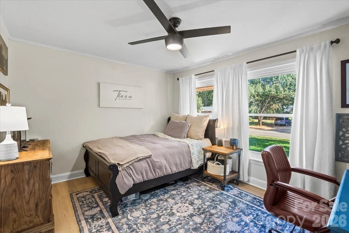 733 Norwood Avenue - Photo 19