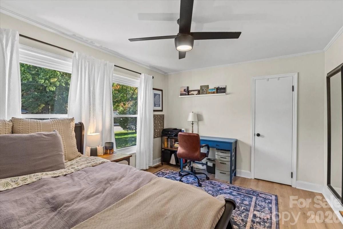 733 Norwood Avenue - Photo 21