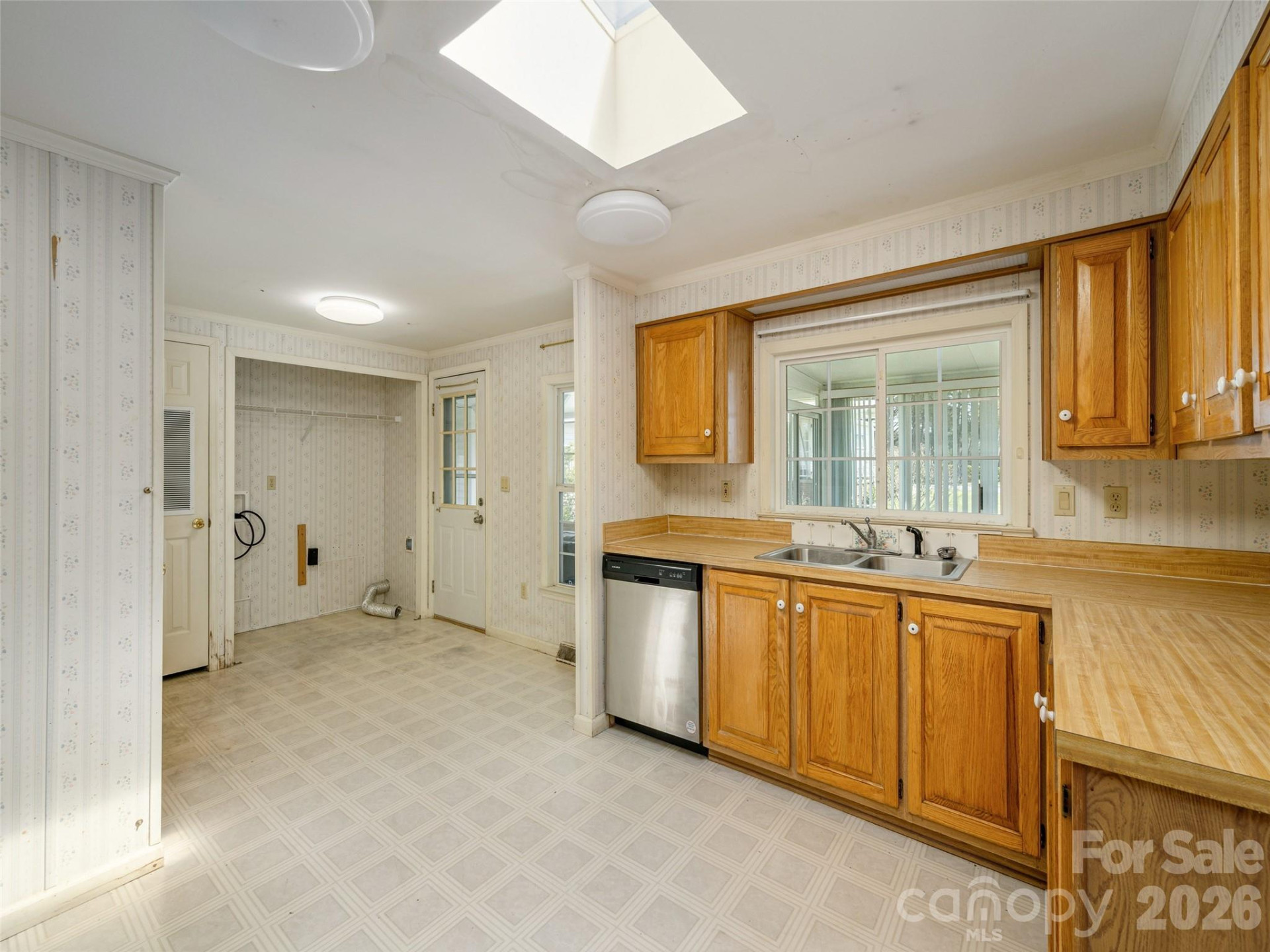4 Marjorie Lane - Photo 9