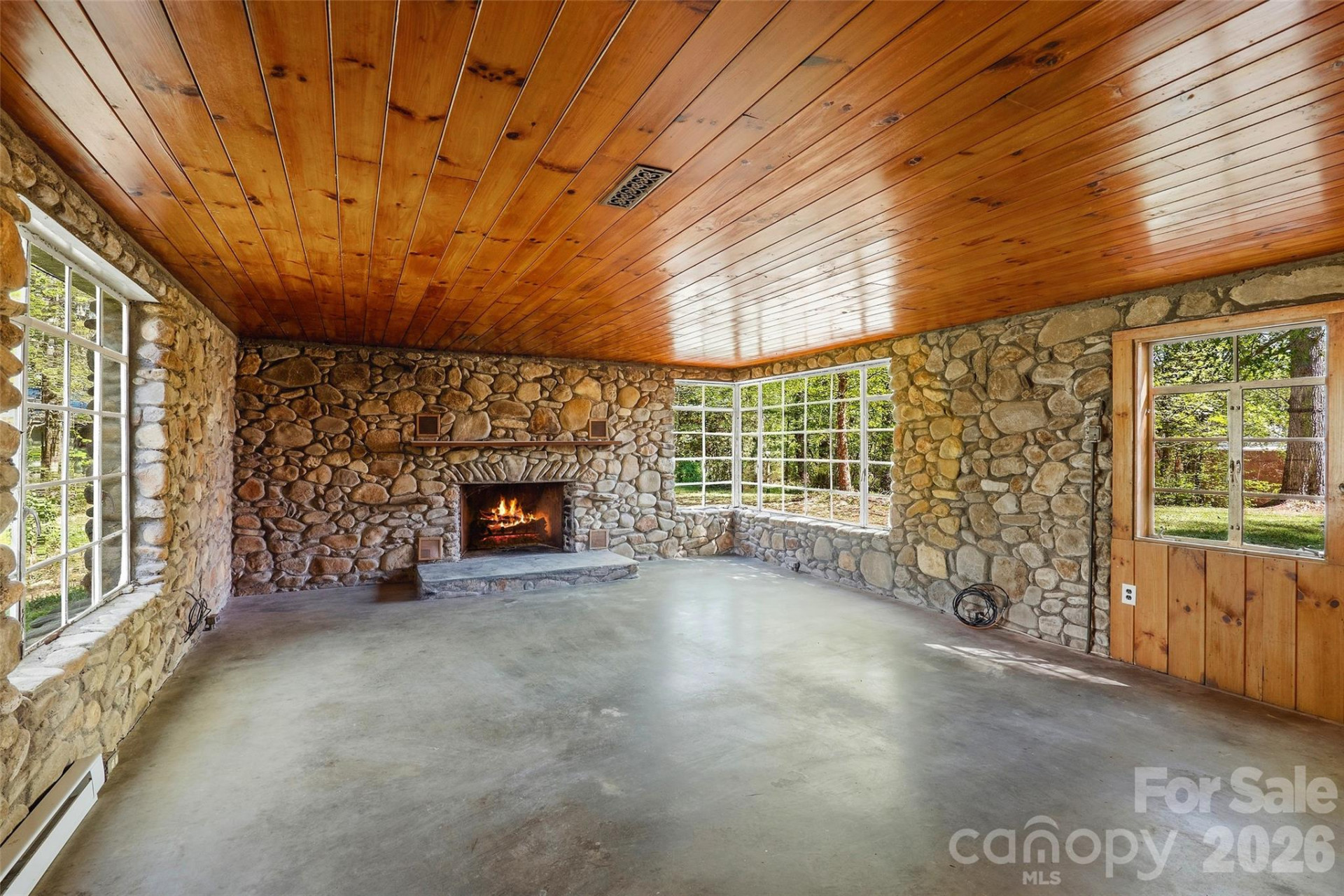 112 Candler School Road - Photo 16