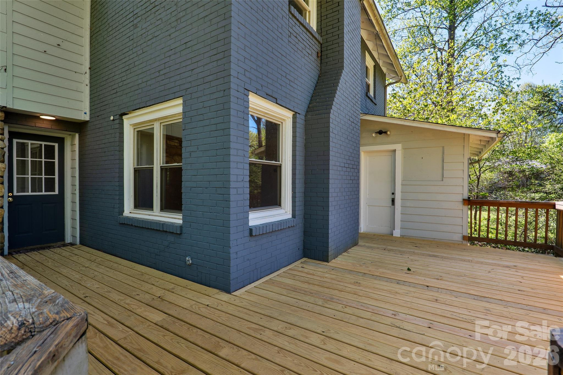 112 Candler School Road - Photo 18