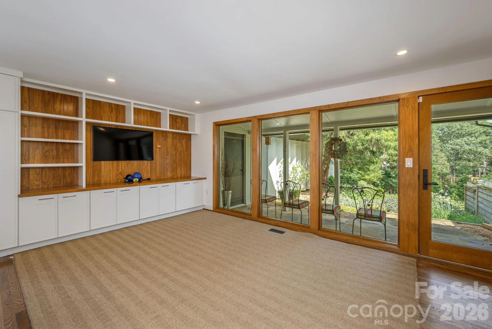 28 Forest Road - Photo 23