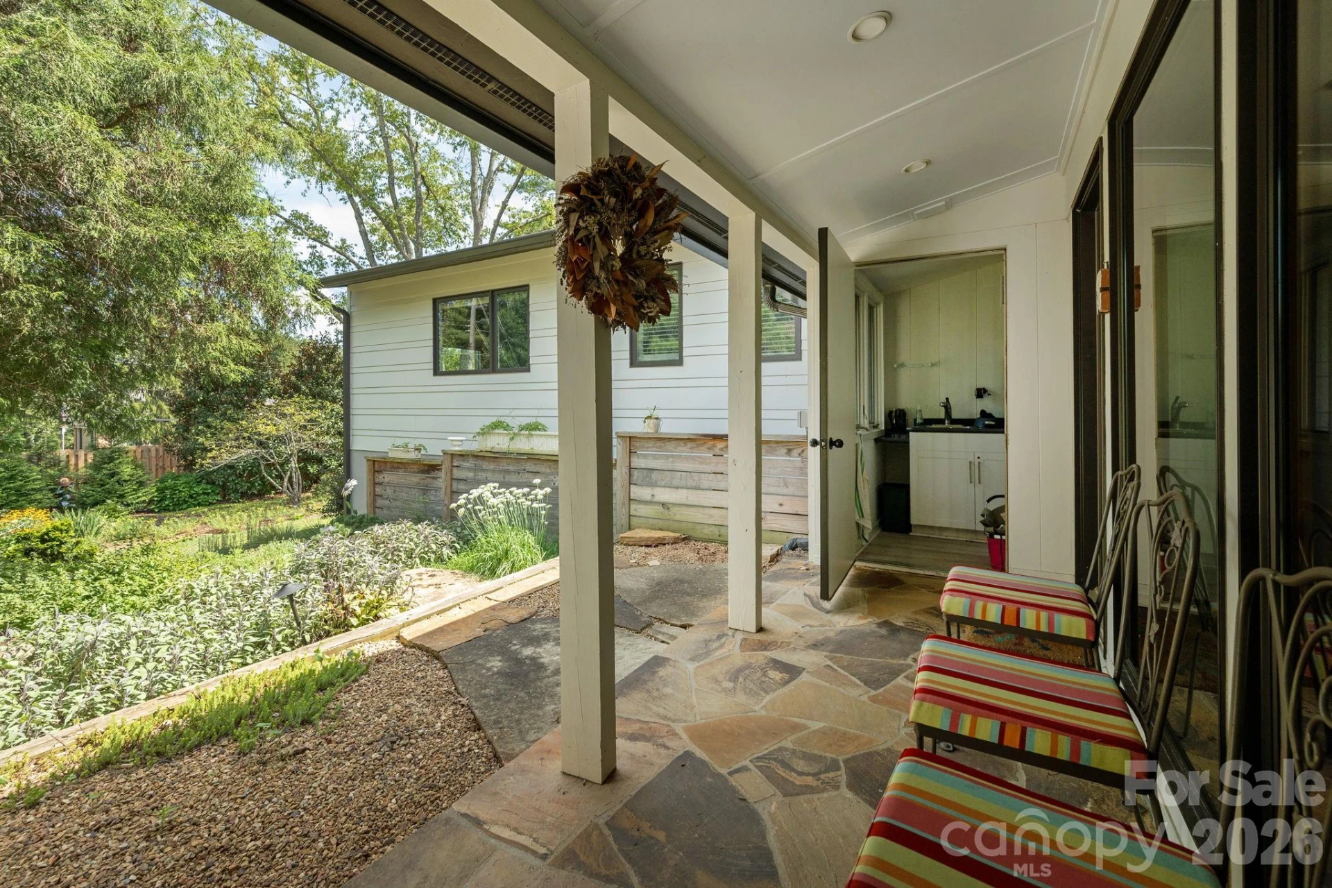28 Forest Road - Photo 24