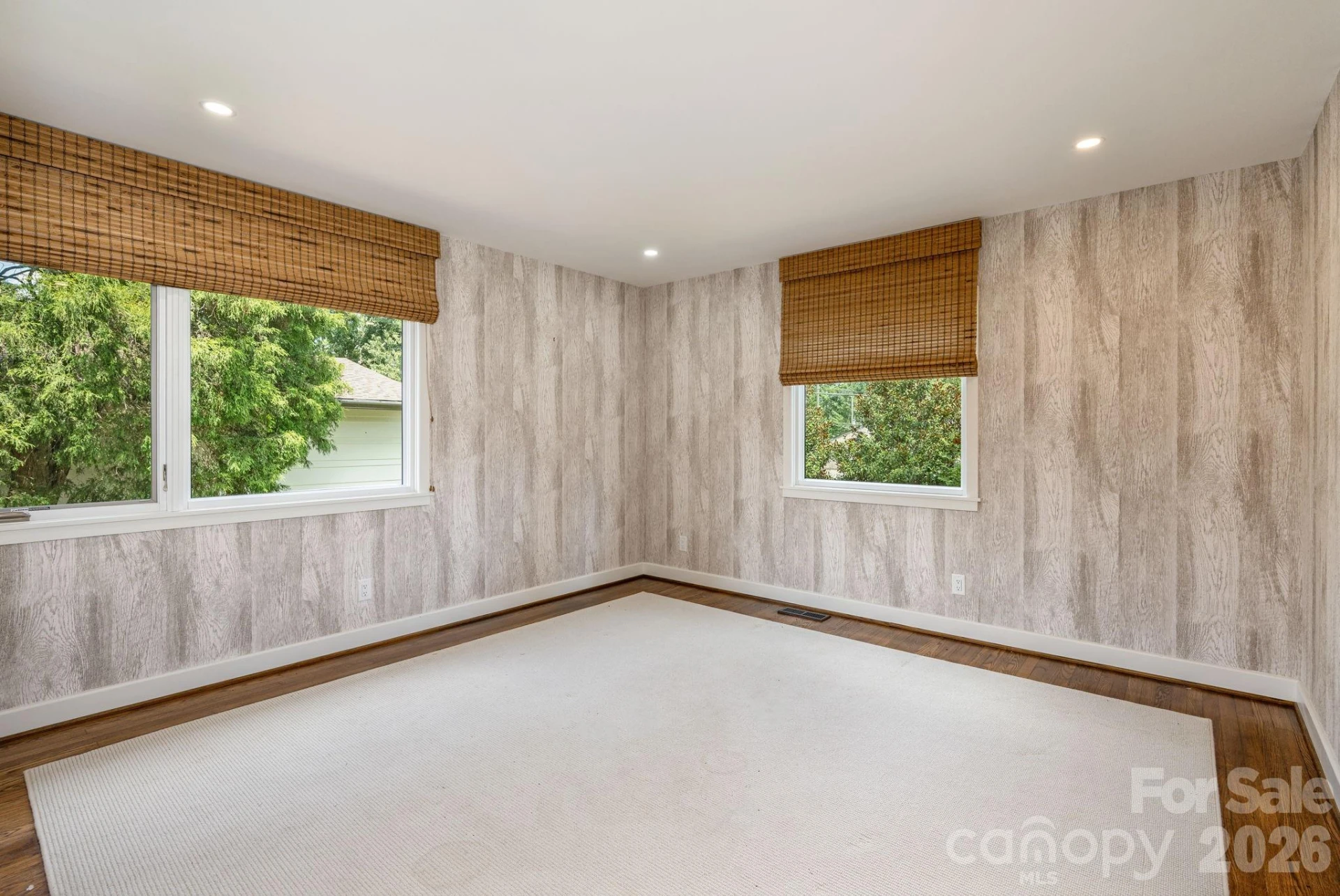 28 Forest Road - Photo 33