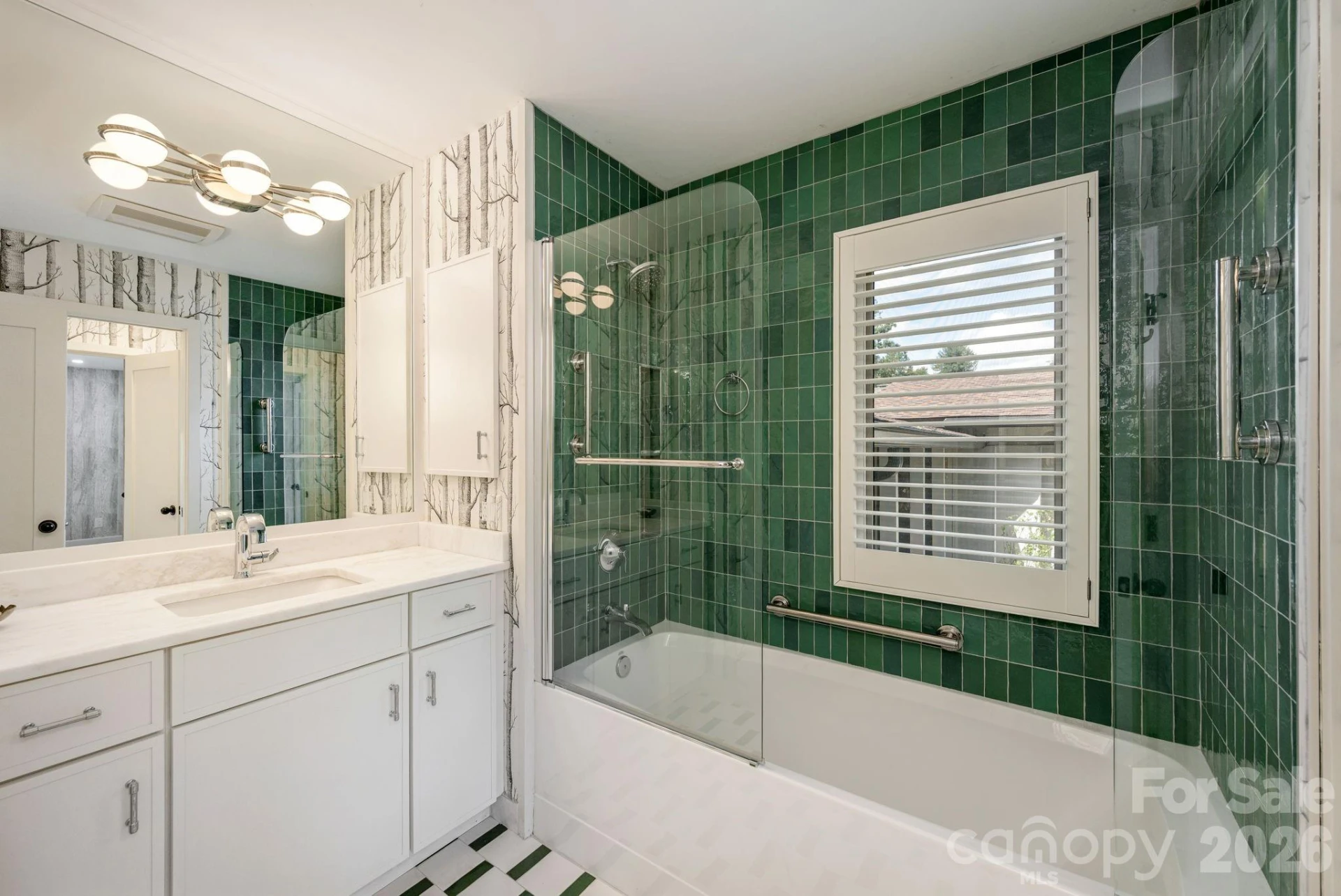 28 Forest Road - Photo 37