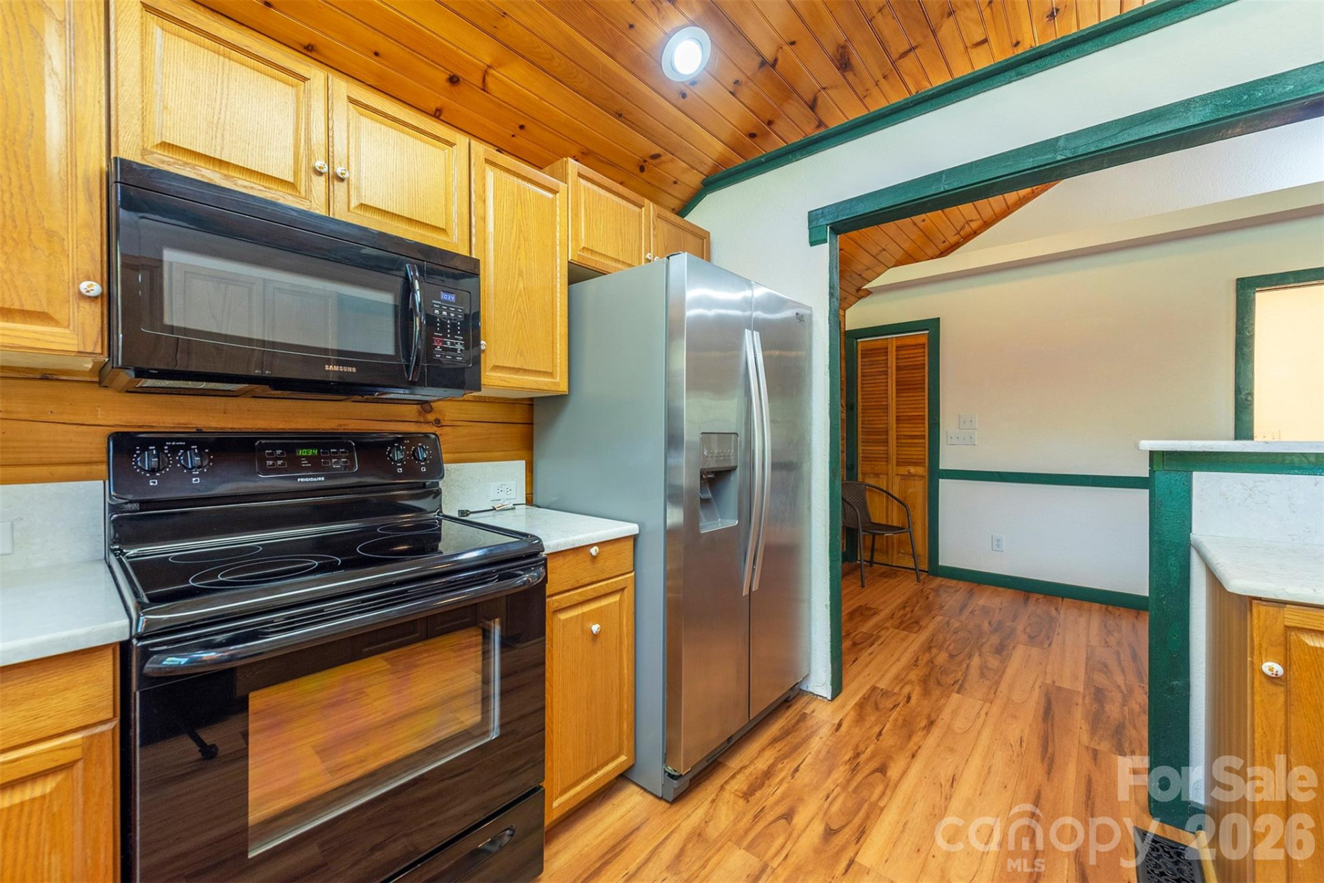 196 Friar Tuck Lane - Photo 9