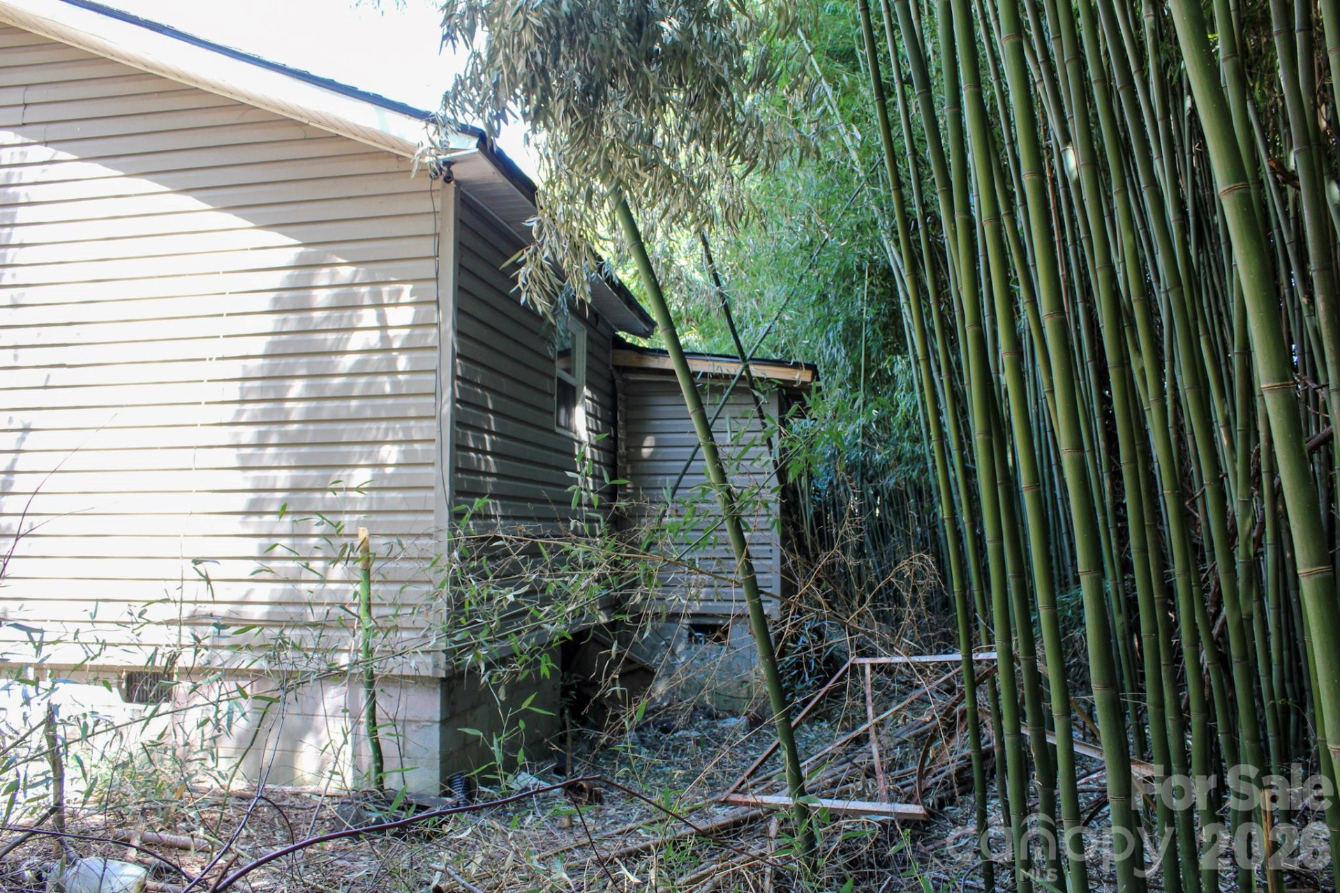 1293 Lake Logan Road - Photo 19