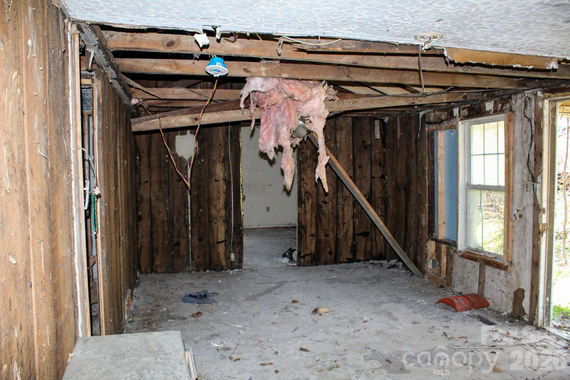 1293 Lake Logan Road - Photo 27