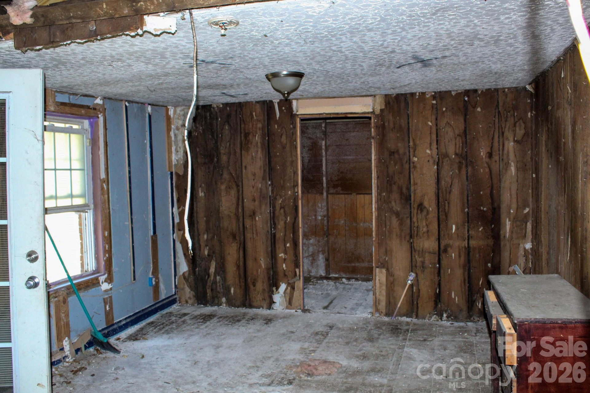 1293 Lake Logan Road - Photo 28