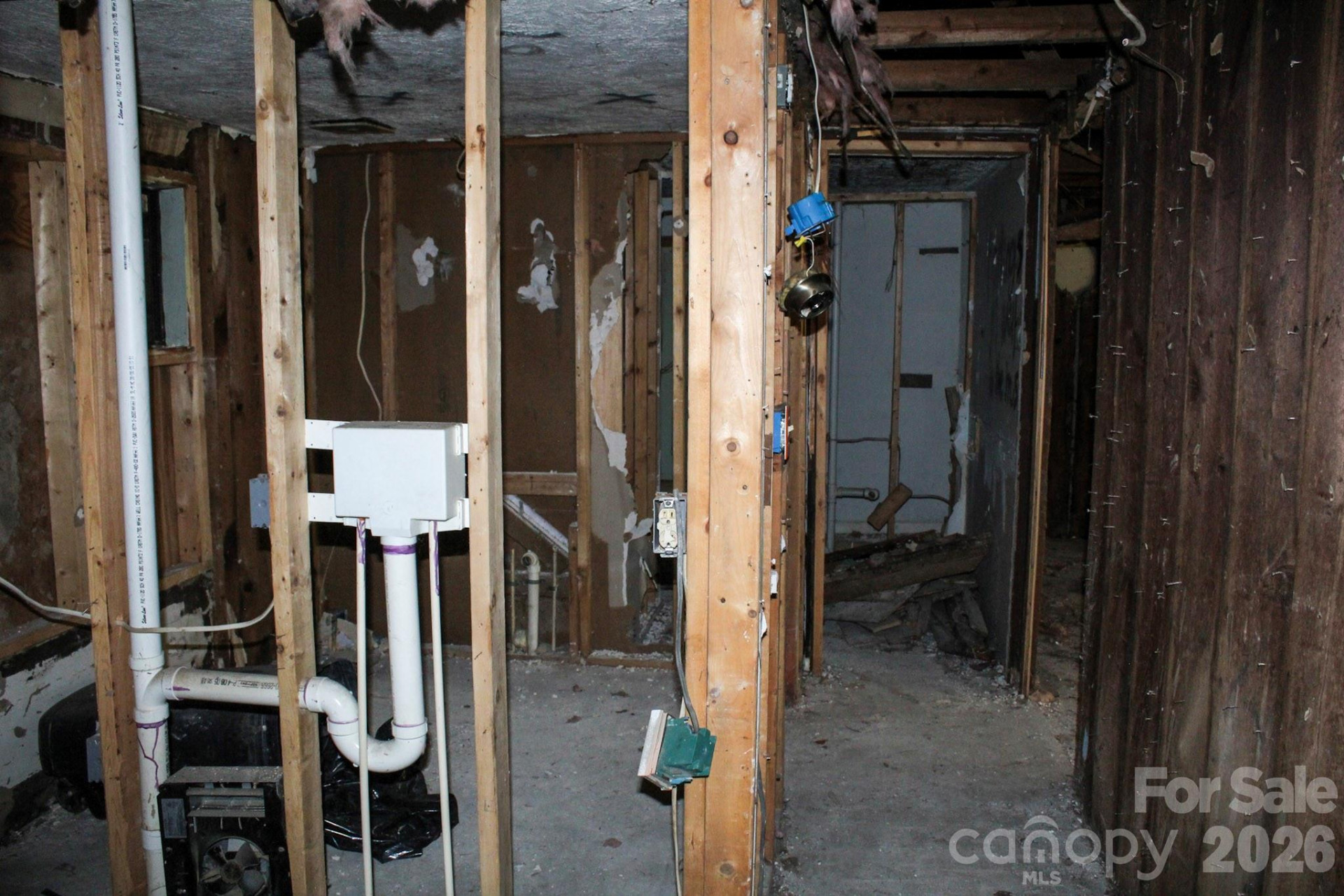 1293 Lake Logan Road - Photo 34