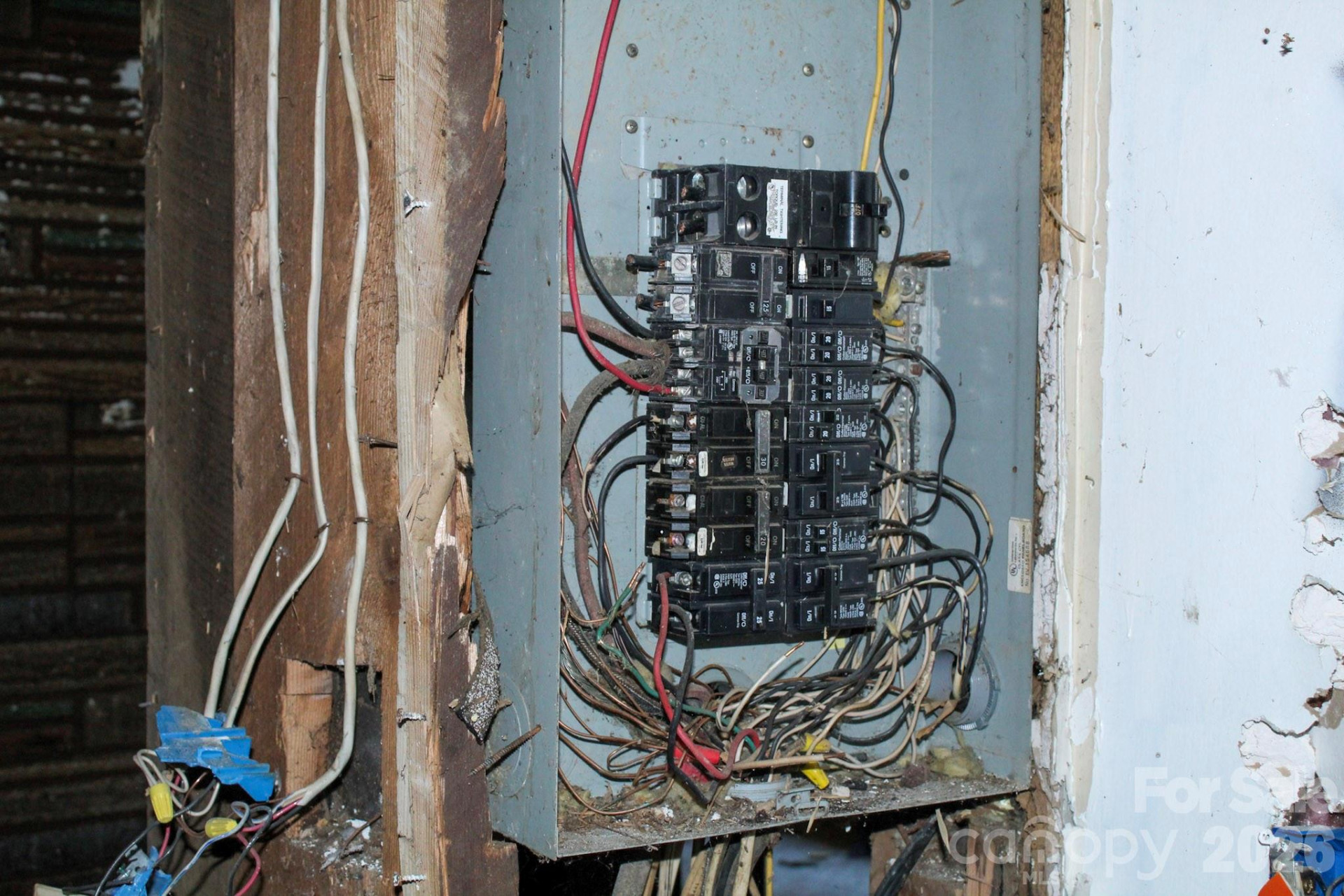 1293 Lake Logan Road - Photo 39