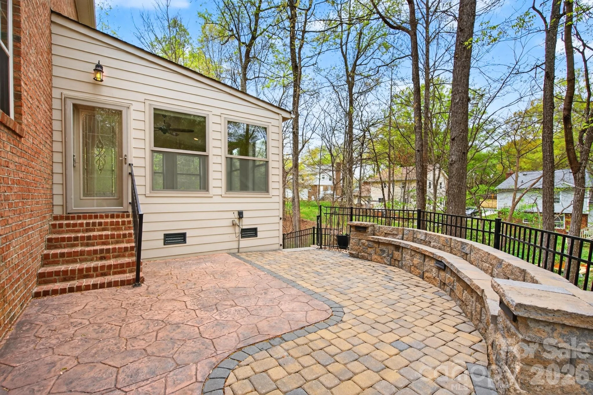 7945 Rolling Creek Court - Photo 39
