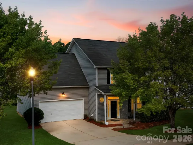 624 Cliffs Inn Circle