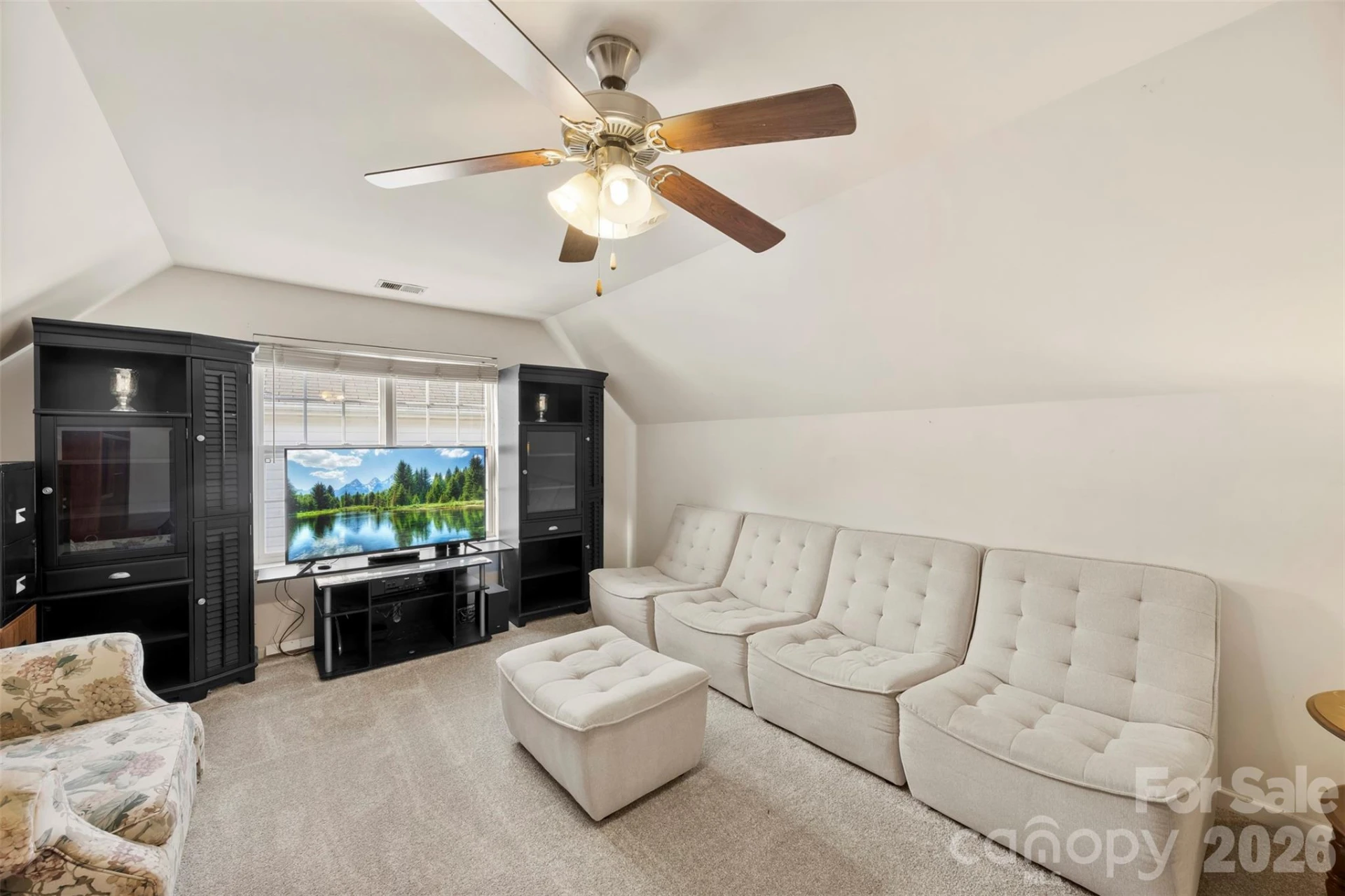 624 Cliffs Inn Circle - Photo 18