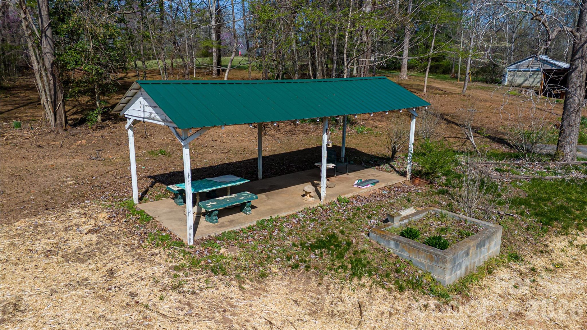 761 Amherst Road - Photo 31