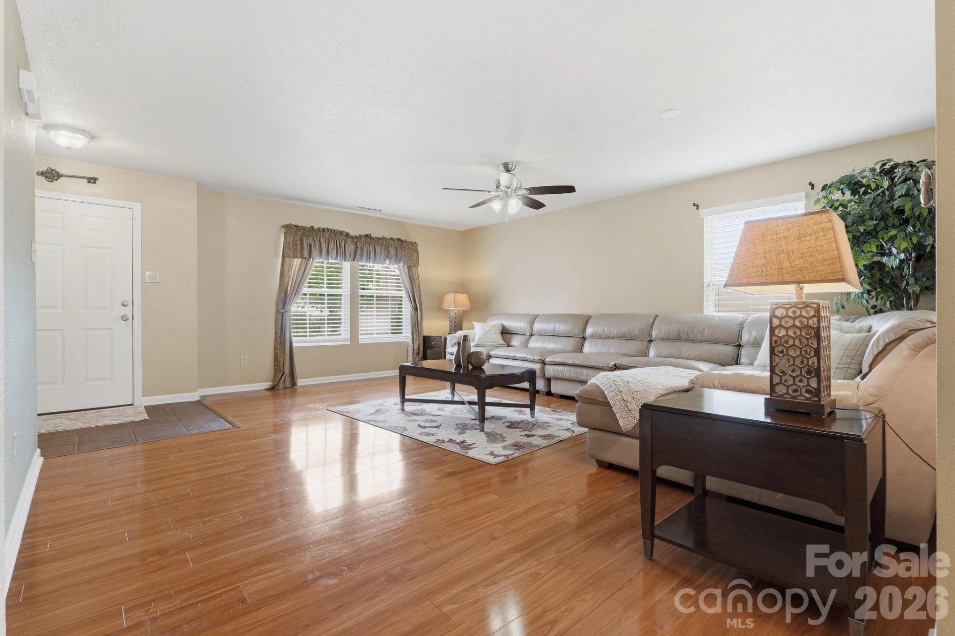 3906 Shasta Circle - Photo 3