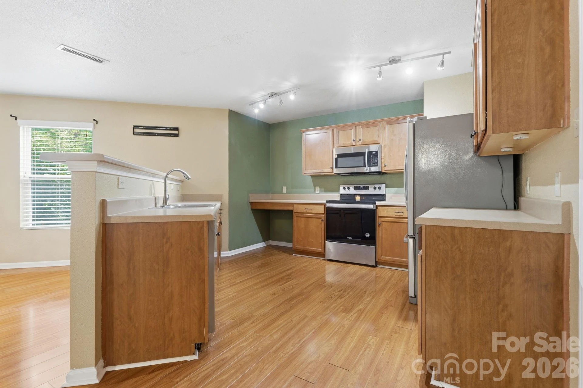 3906 Shasta Circle - Photo 6
