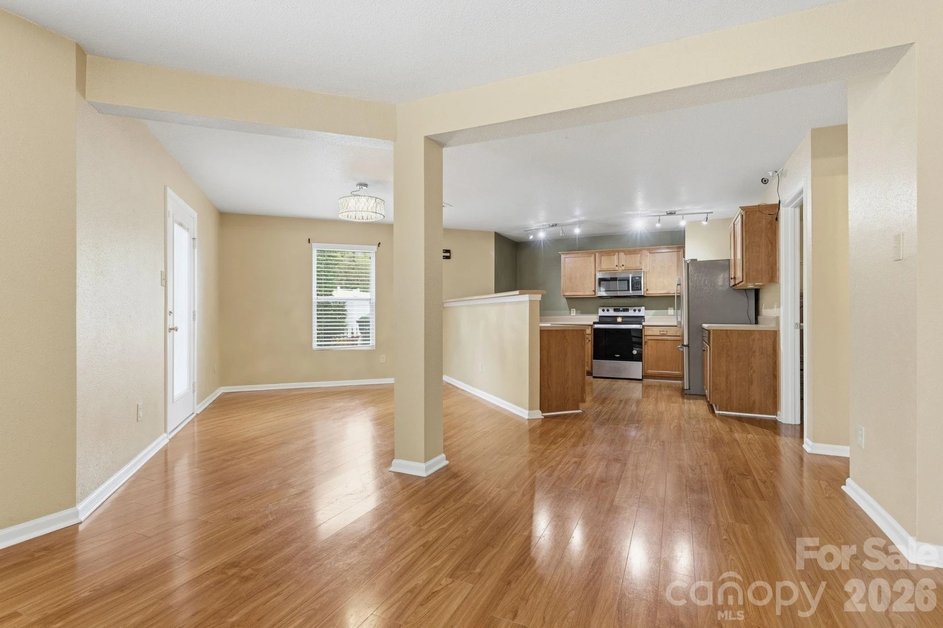 3906 Shasta Circle - Photo 10