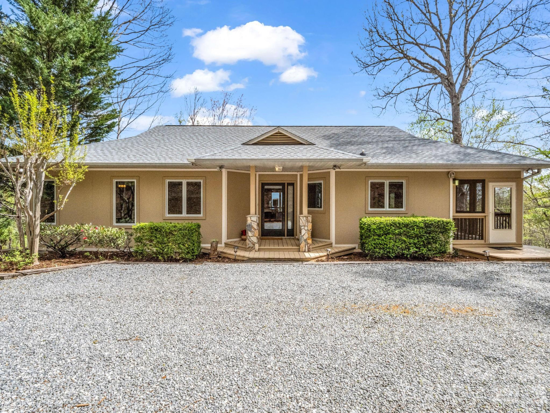 197 Thomas A Edison Road