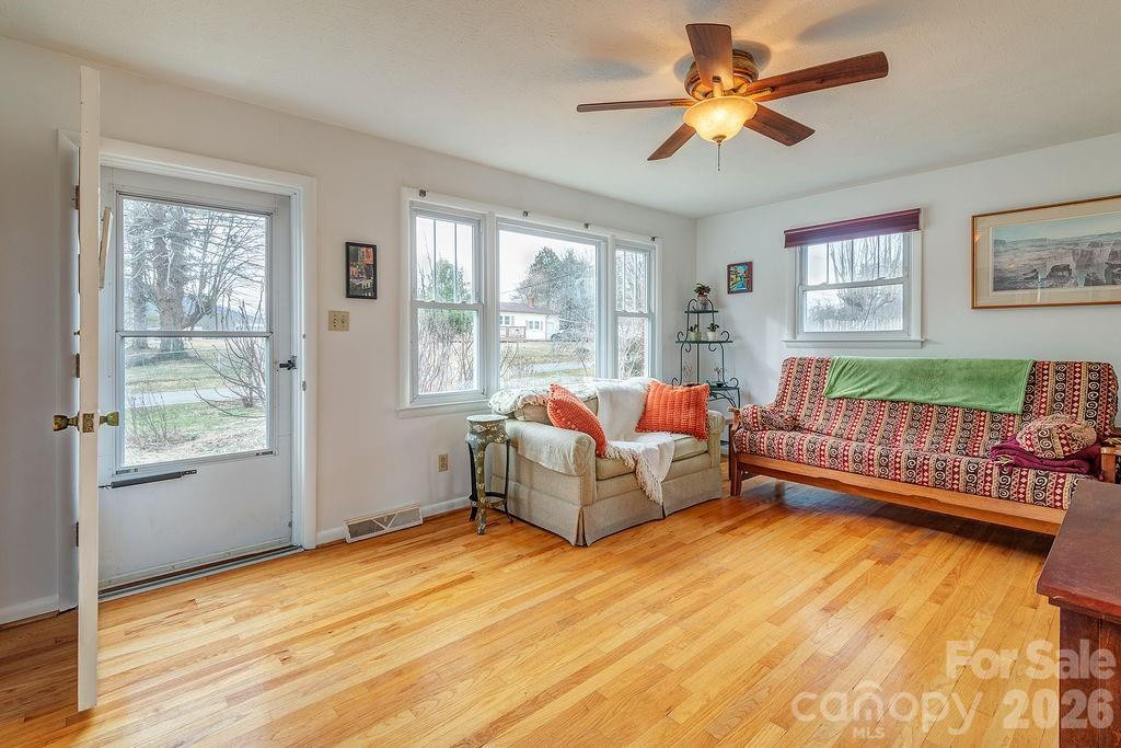 437 Onteora Boulevard - Photo 8