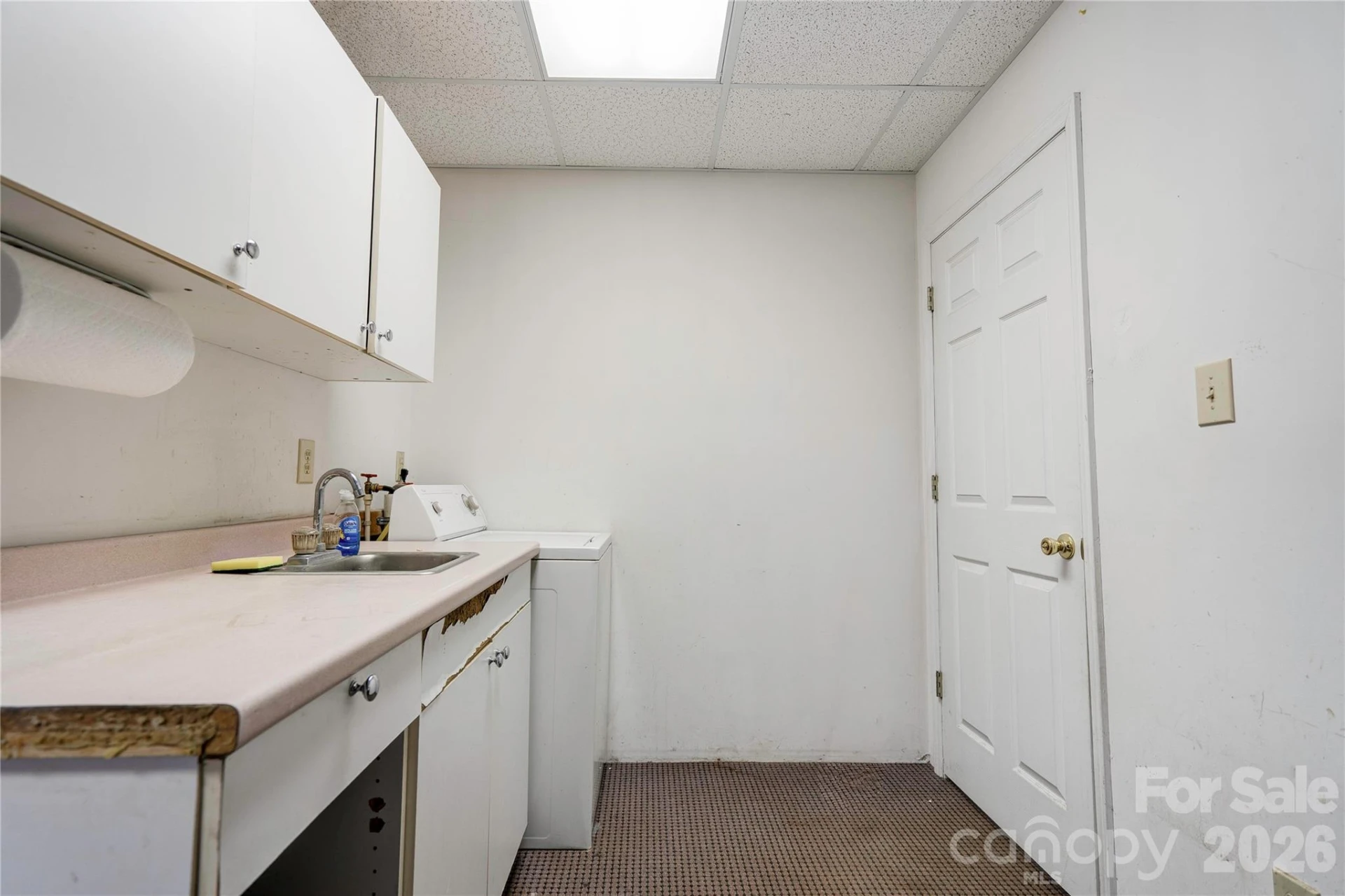 145 Moody Street - Photo 17
