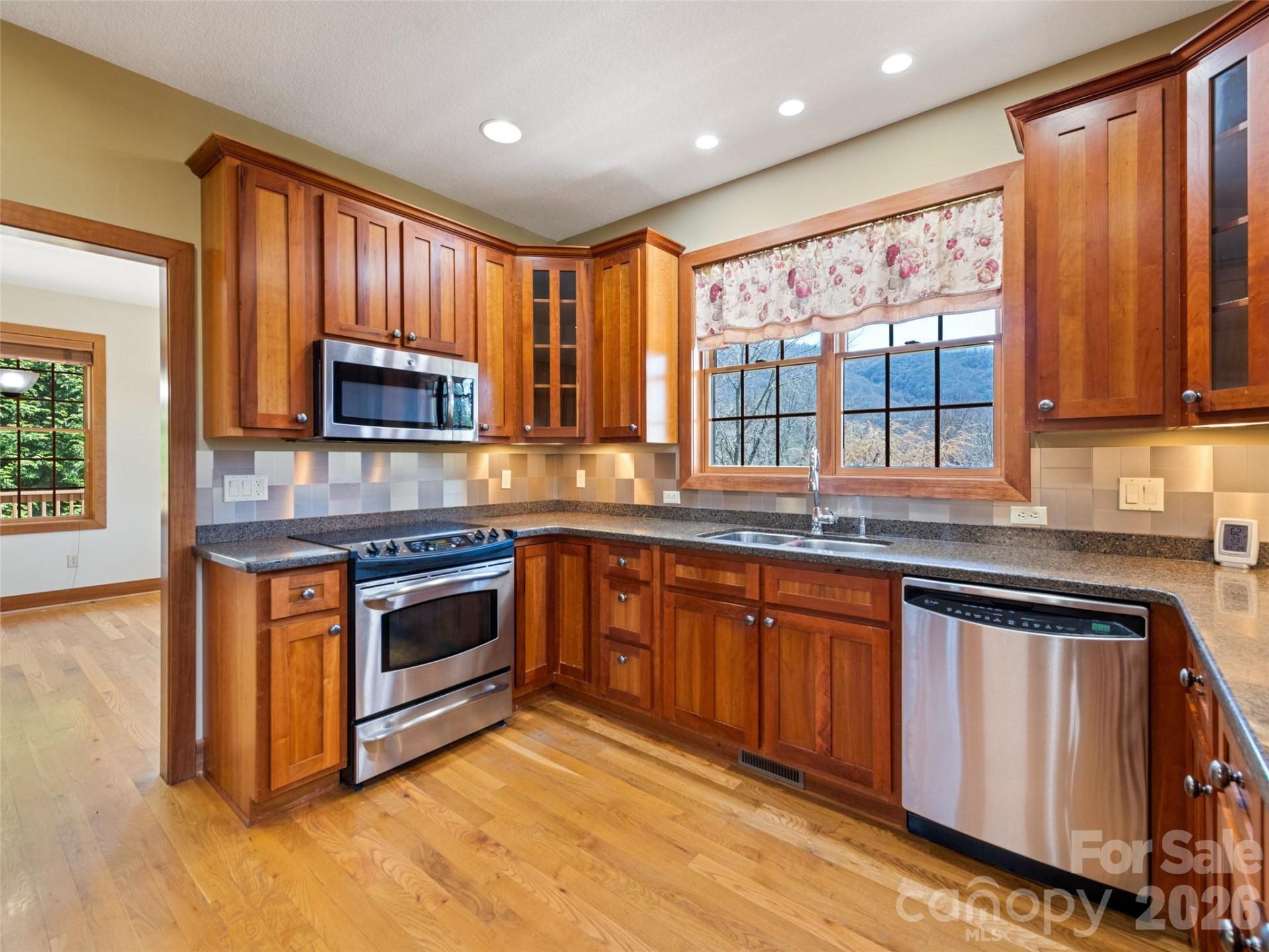 184 Silent Forest Drive - Photo 14