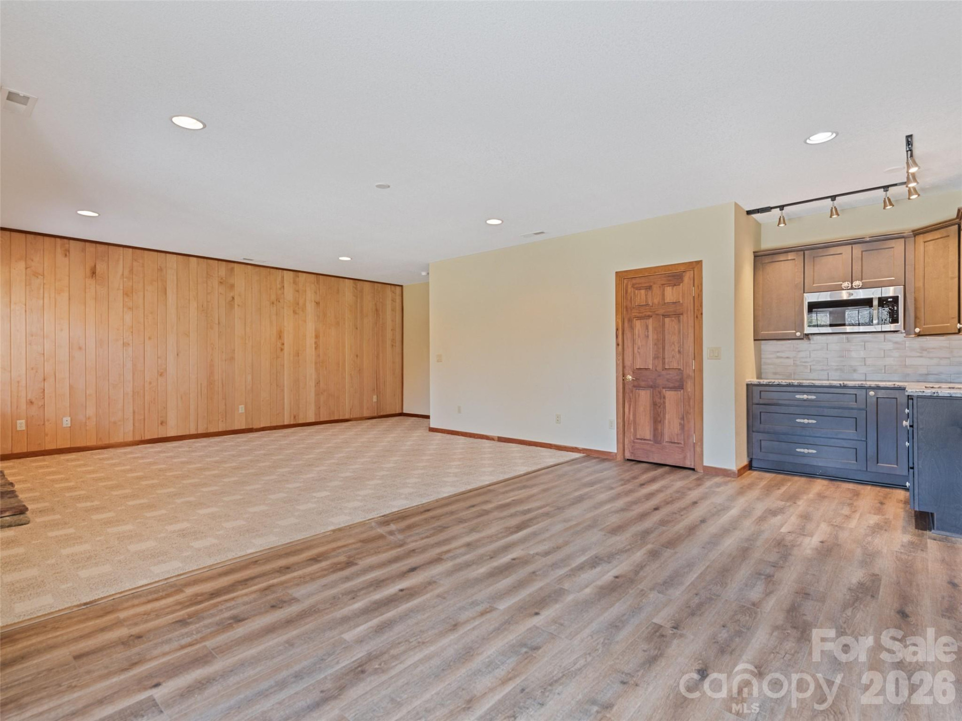 184 Silent Forest Drive - Photo 35