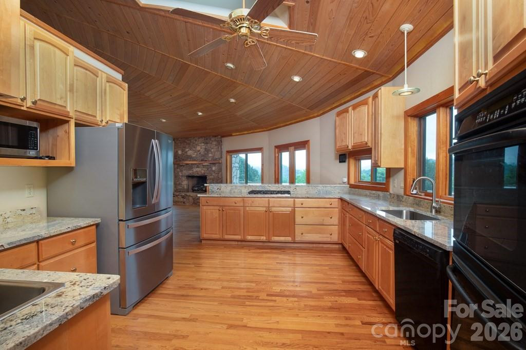 417 Quiet Forest Lane - Photo 6