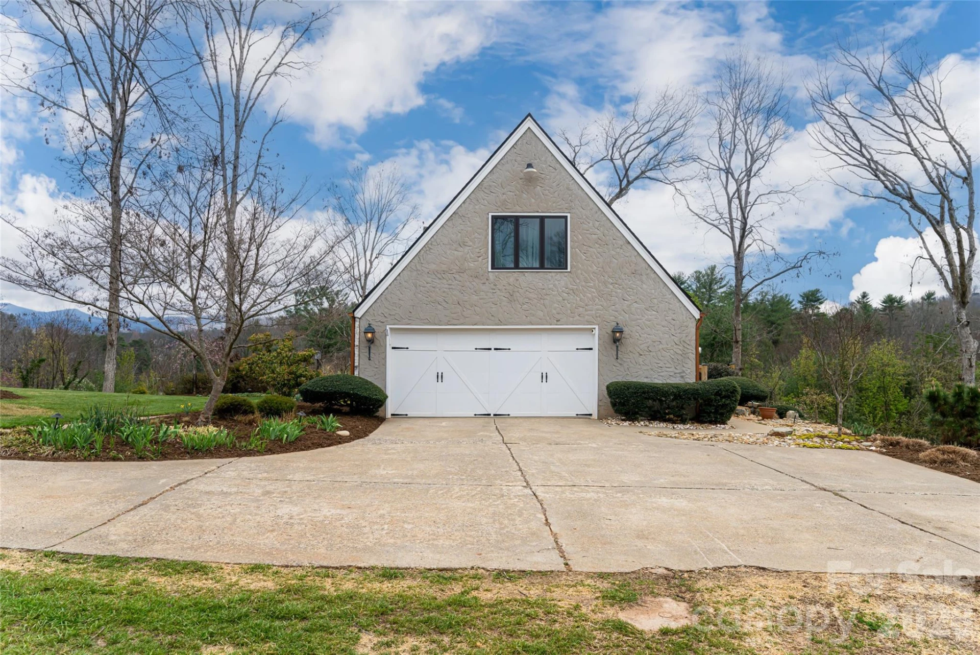 210 Wildflower Road - Photo 3