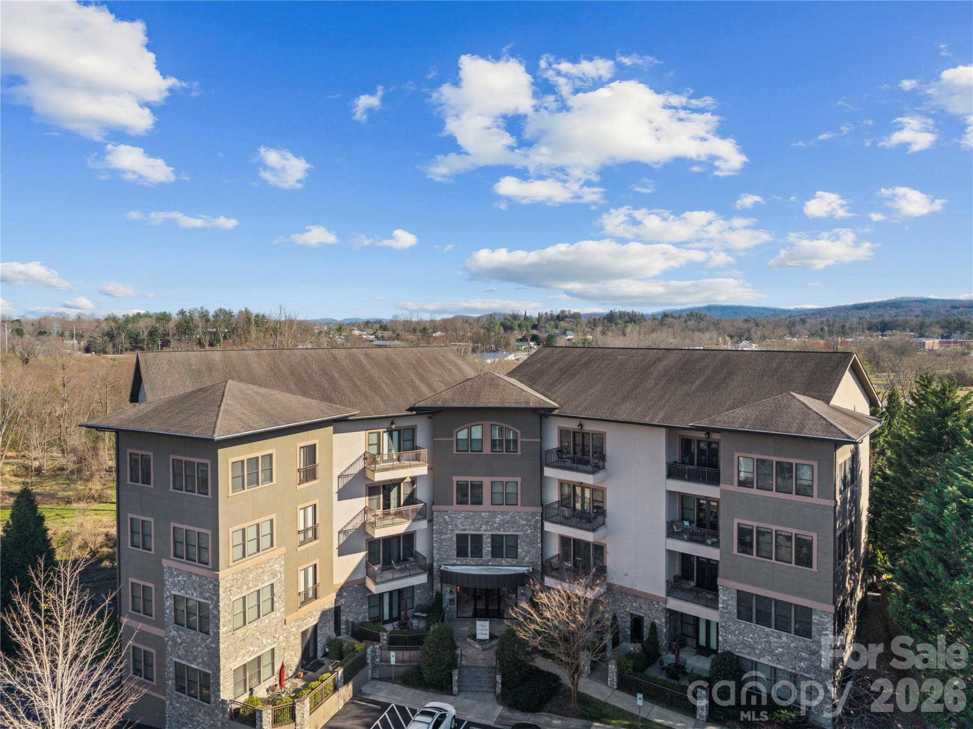 350 Allen Street ##303