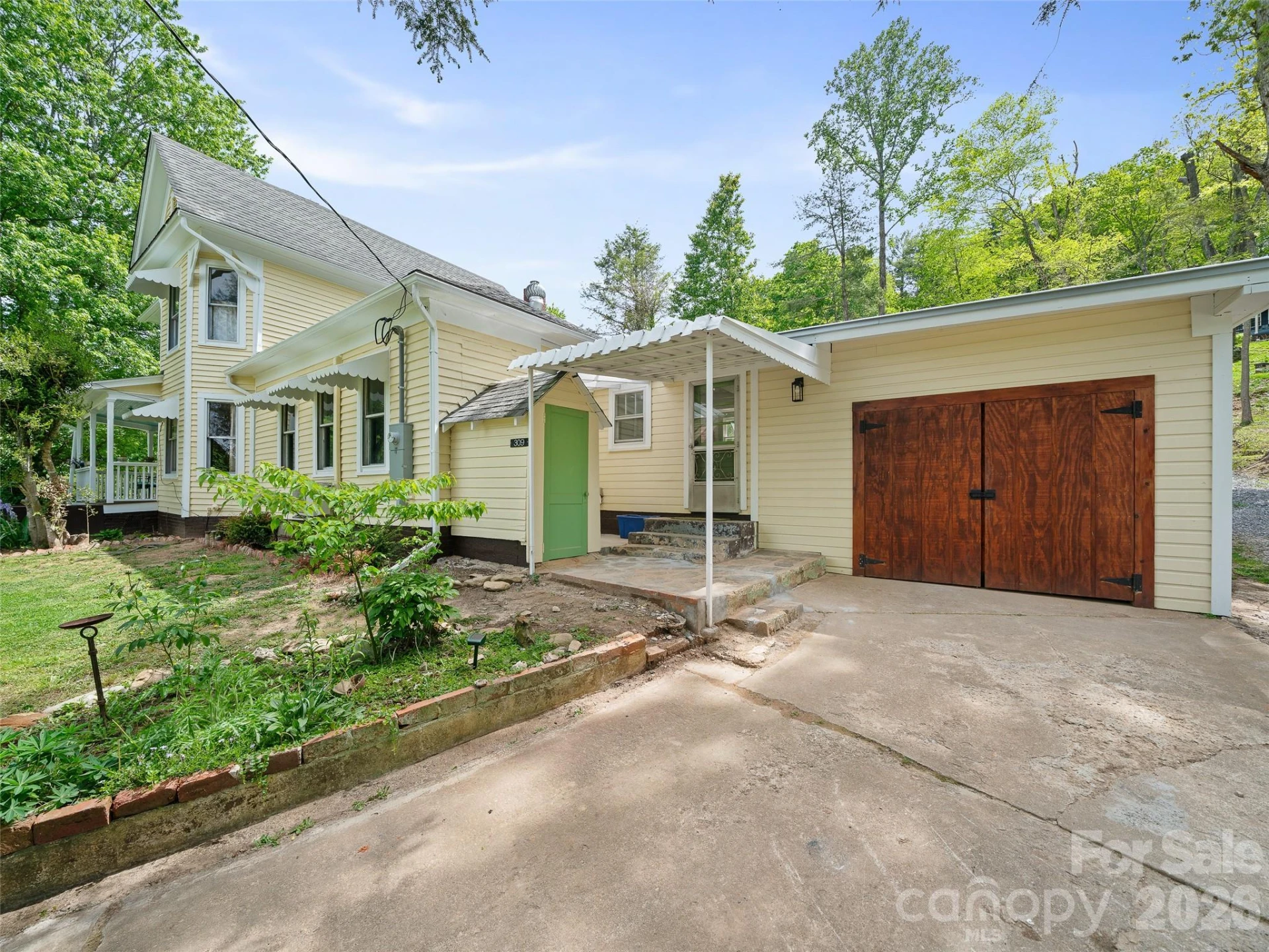 309 Hillside Drive - Photo 26