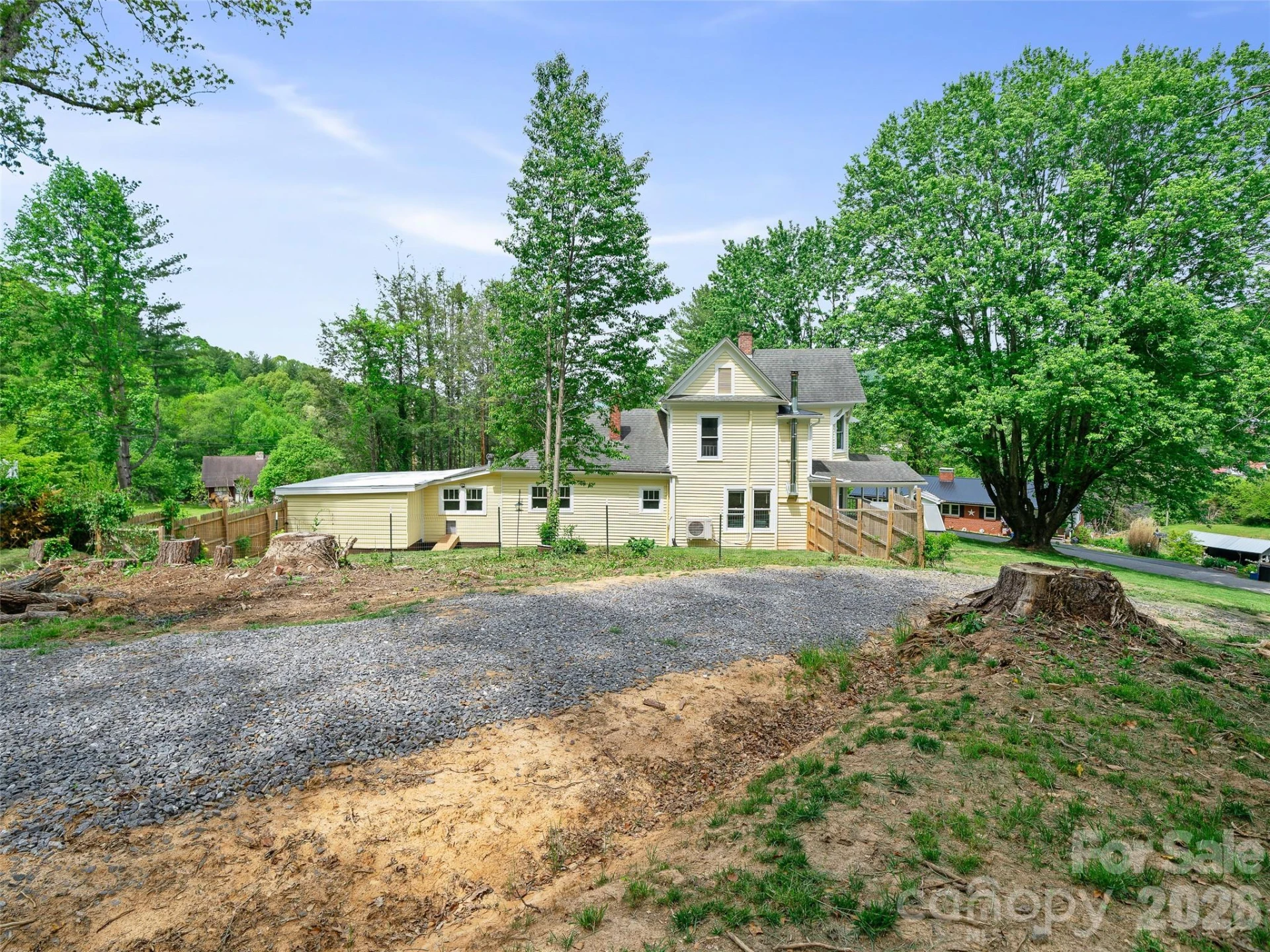 309 Hillside Drive - Photo 38