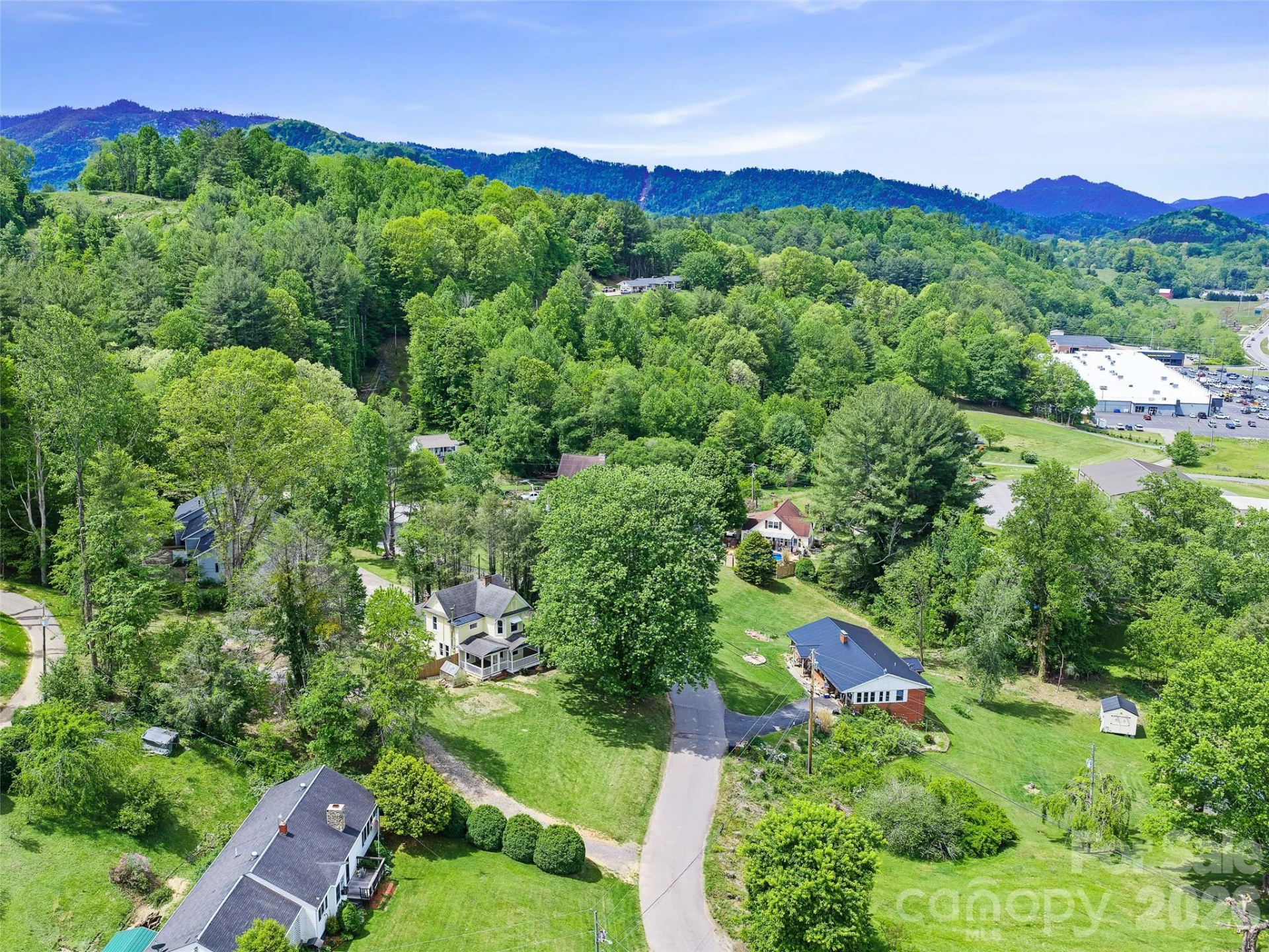309 Hillside Drive - Photo 39