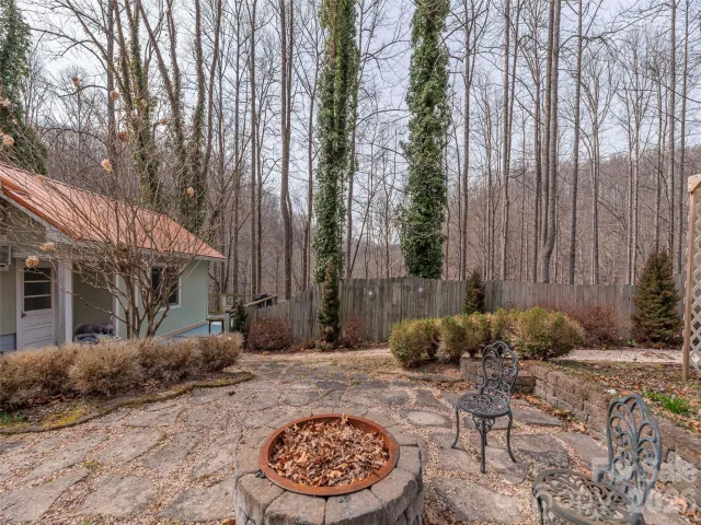 897 Dark Ridge Road