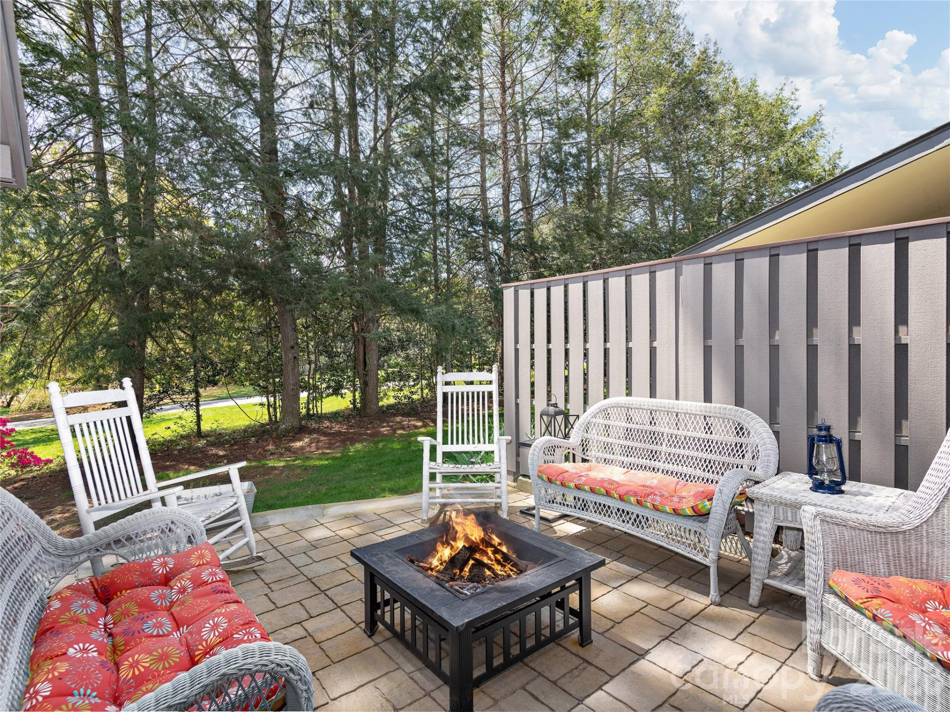 521 Crowfields Lane - Photo 12