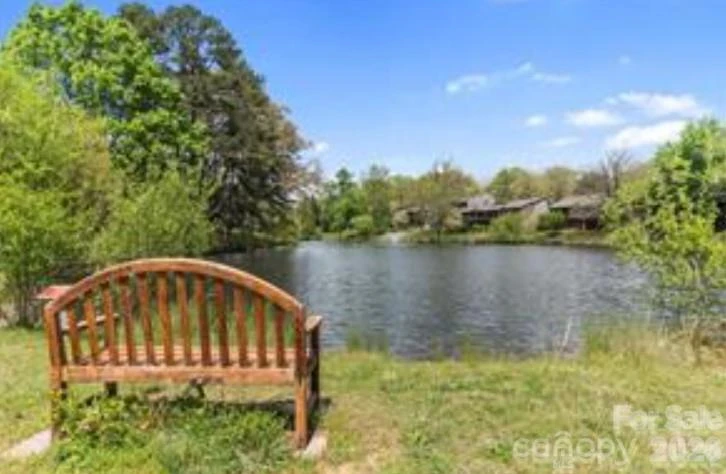 521 Crowfields Lane - Photo 33