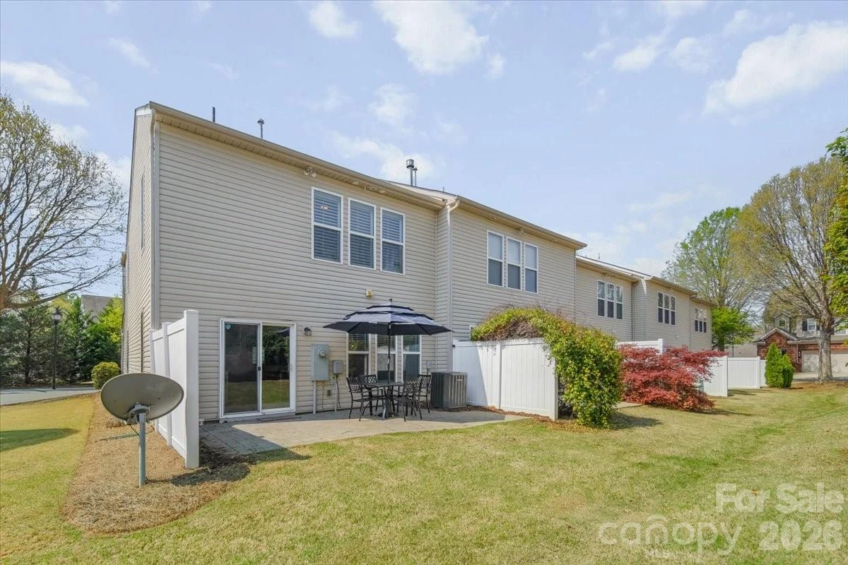 2419 Diplomat Lane - Photo 27