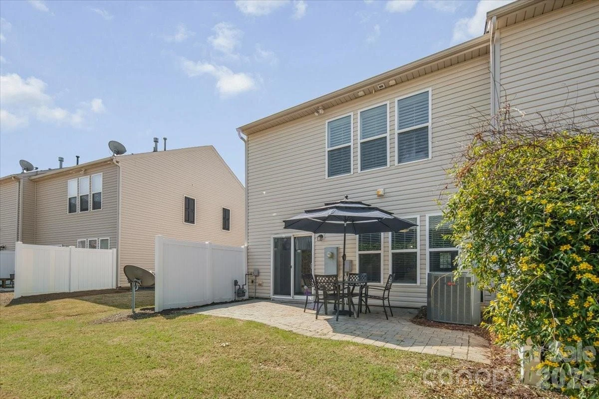 2419 Diplomat Lane - Photo 29