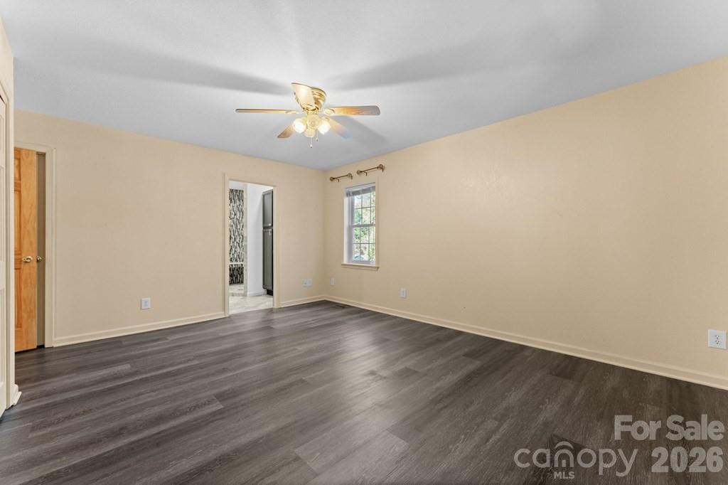 44 Ellistone Court - Photo 21