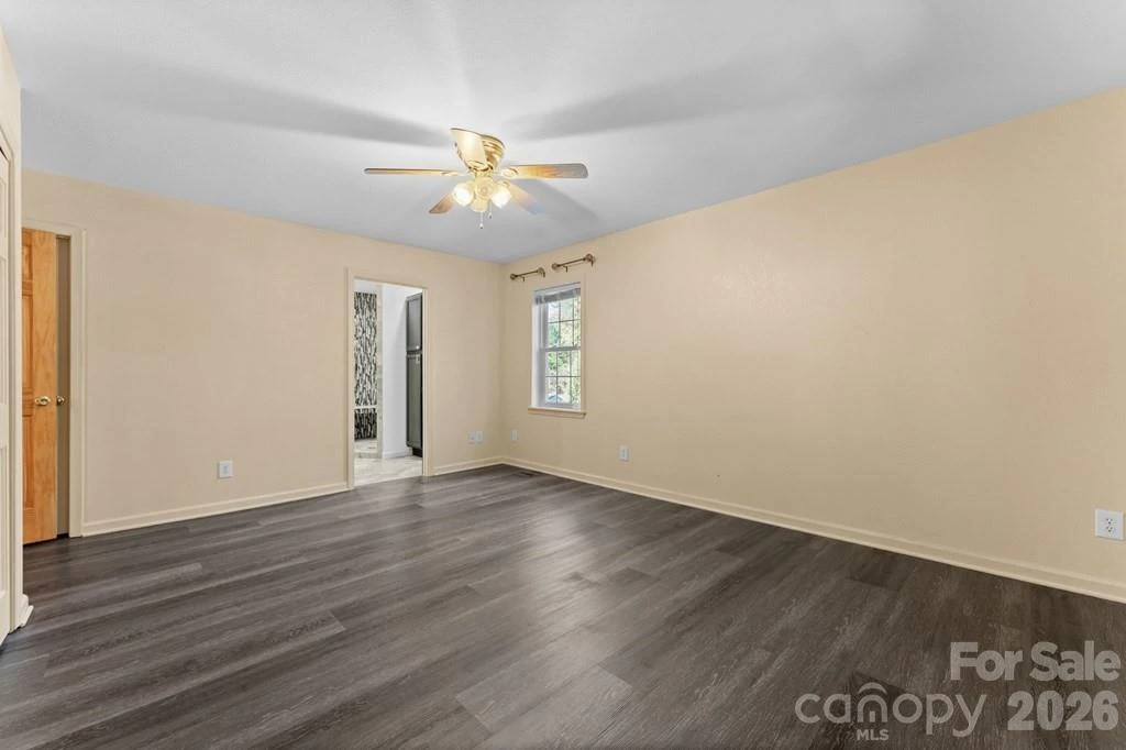 44 Ellistone Court - Photo 21