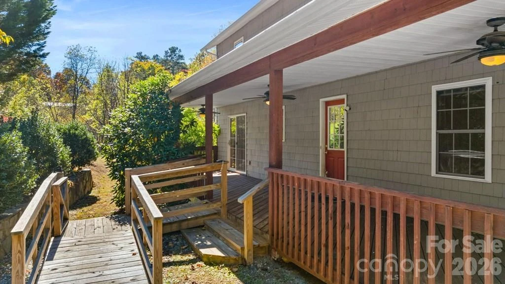 44 Ellistone Court - Photo 4