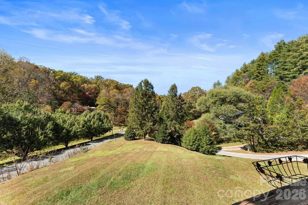 44 Ellistone Court - Photo 10