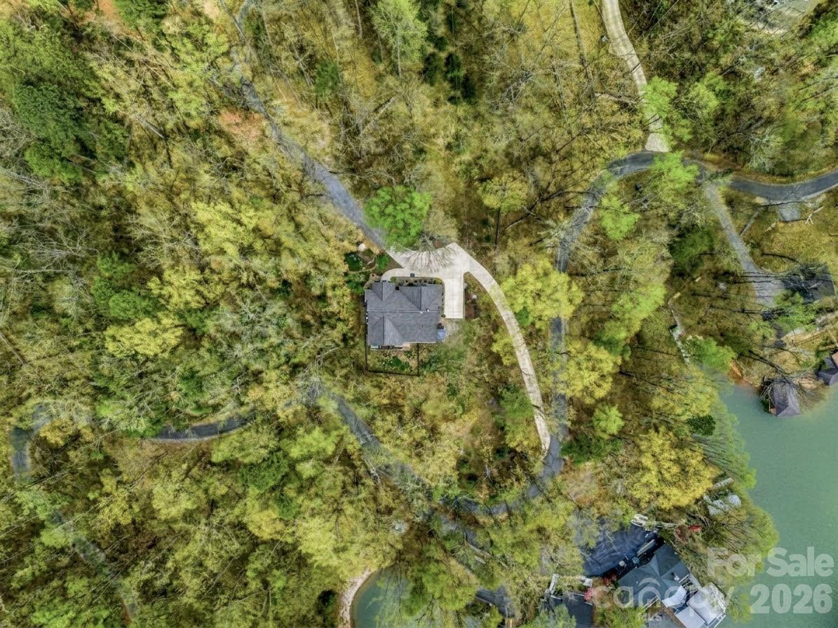 297 Paradise Point - Photo 2