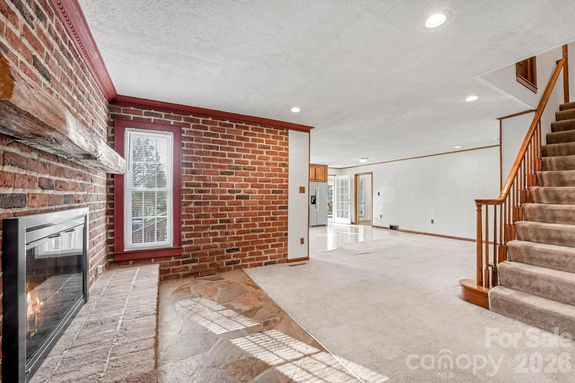 614 Ridge Avenue - Photo 8