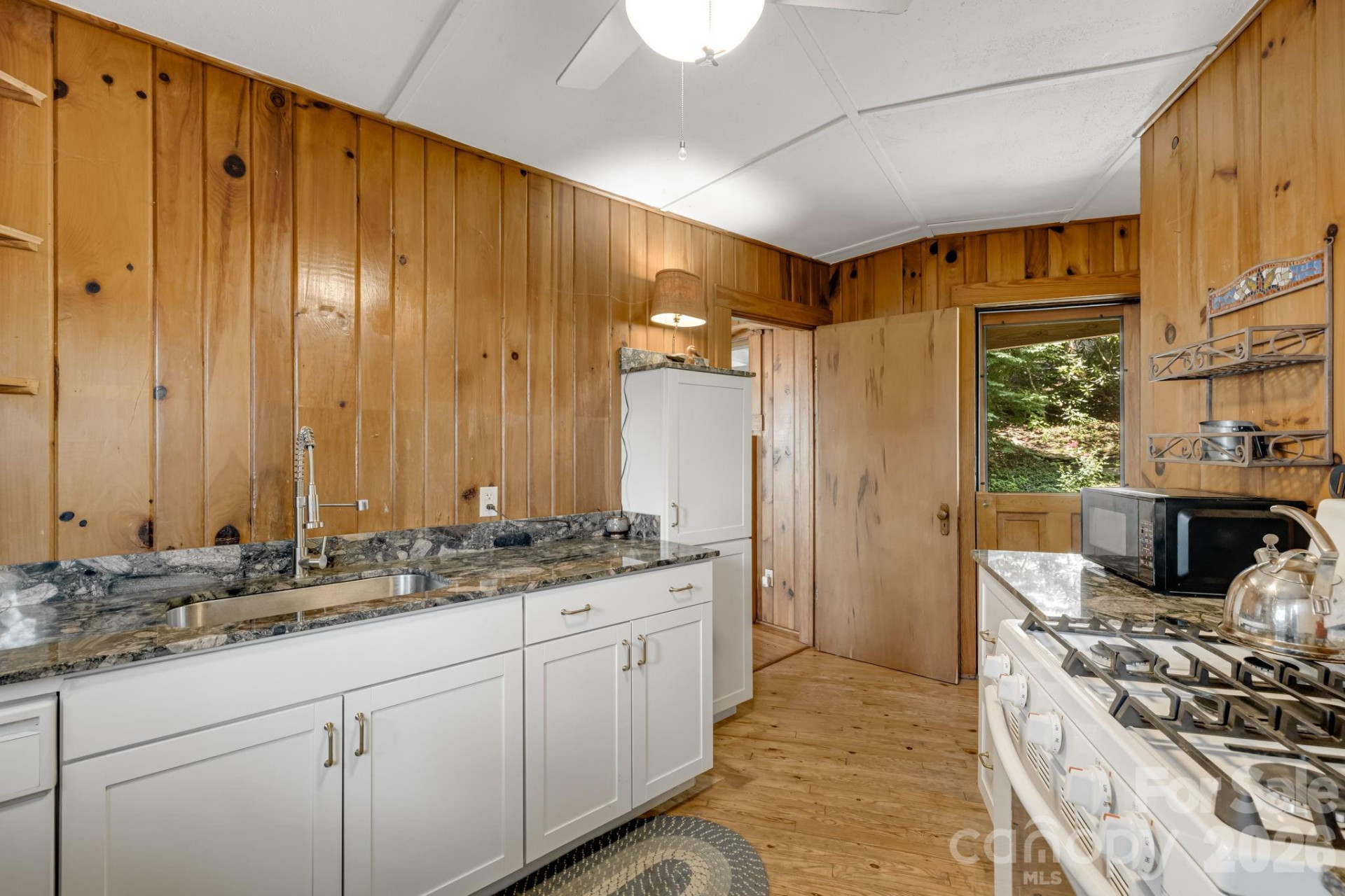 203 Laurel Lane - Photo 16